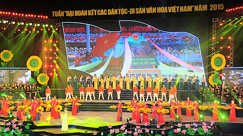 Tổ chức Tuần "Đại đoàn kết các dân tộc - Di sản văn hóa Việt Nam" năm 2016