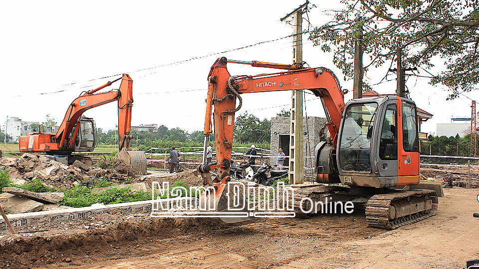 Nghĩa Hưng tập trung nguồn lực phát triển hạ tầng giao thông