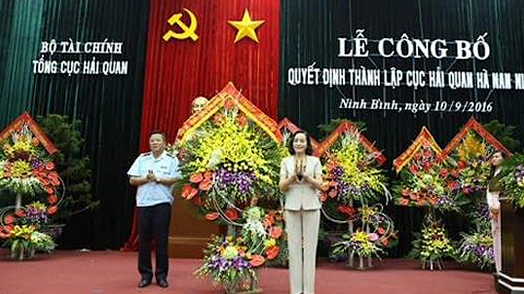 Lễ thành lập Cục Hải quan Hà Nam Ninh. 